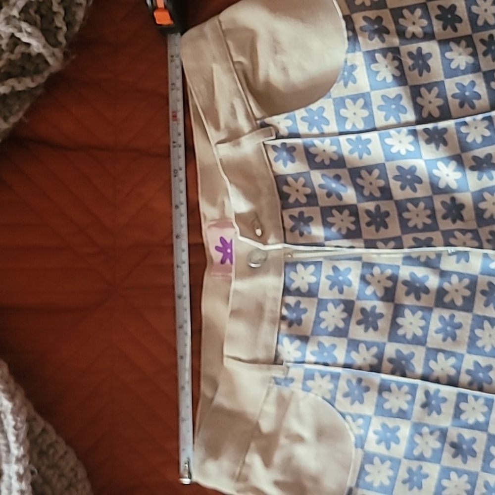 "Lisa says Gah".Roby Daisy Jean. Blue and white jeans.high waist - Picture 6 of 9